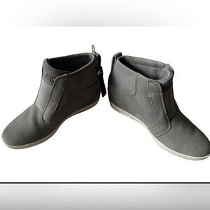 SOREL Womens/Teen OUT N ABOUT PULL ON WEDGE Bootie Size 8.5 Sea Salt Grey